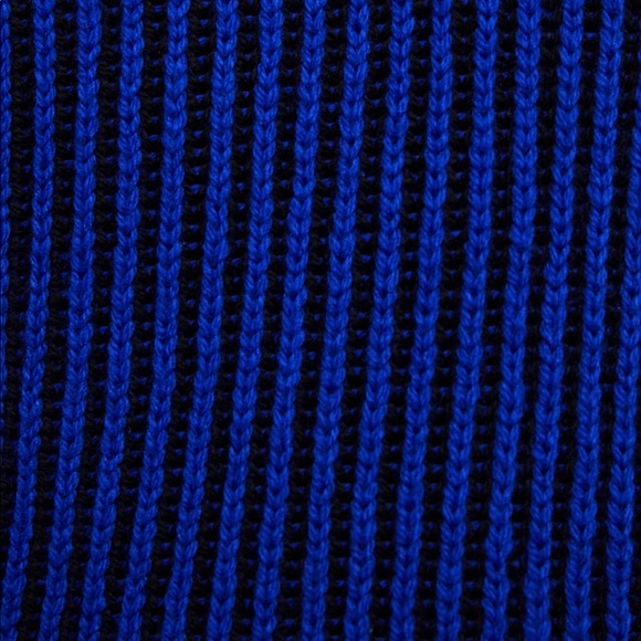 Zara sweater - Picture 4 of 5